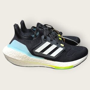 BNIB Adidas Ultraboost 22